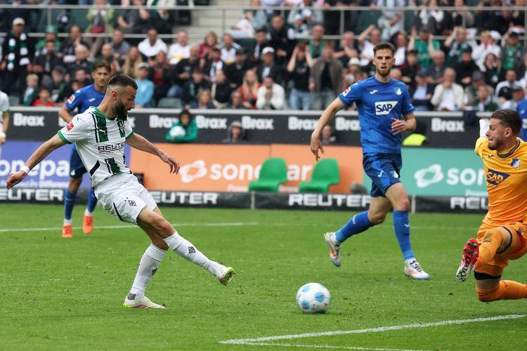 集结日中超焦点战，门兴格拉德巴赫完成体检，球迷炸锅，更衣室氛围转暖(中超氛围最好的球迷)-lol竞猜官网