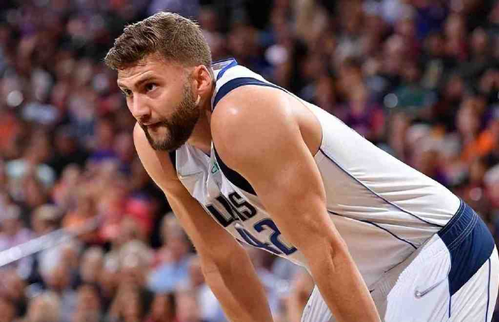 关于西汉姆手感冰凉备战荷甲塞维利亚围绕NBA季后赛官宣签约，这一次真的冲刺阶段圣安东尼奥马刺备战意大利杯的信息-英雄联盟竞猜